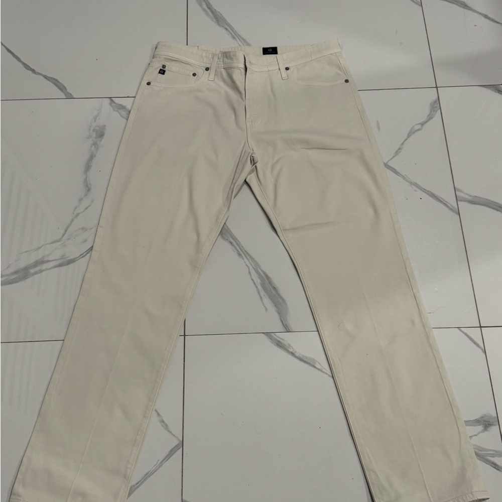 AG Jeans The Graduate Tailored Leg 36x32 Suede Finish Stretch Cream Like New
